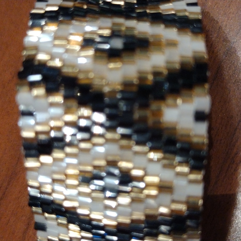 Alexa's Angels pull string Clasp bracelet. - Picture 8 of 9